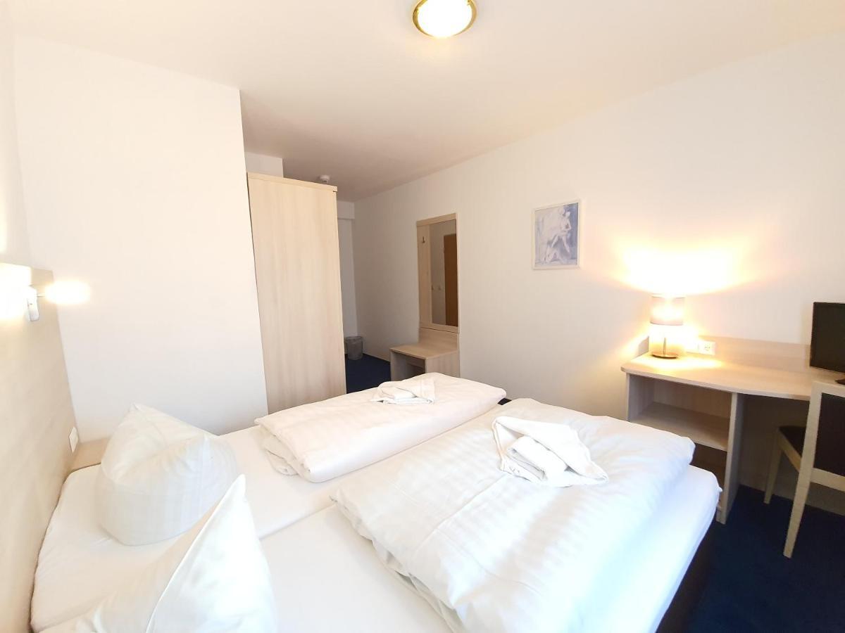 Apart Hotel Ferdinand Berlin Dış mekan fotoğraf